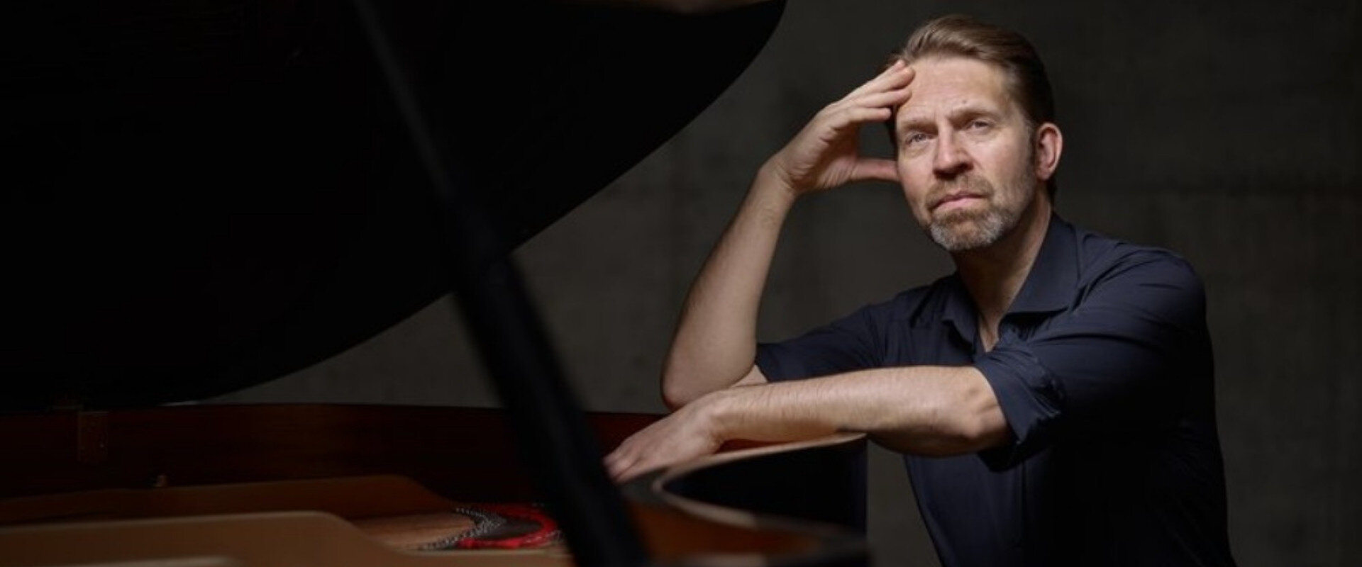 Leif Ove Andsnes  © Helge Hansen